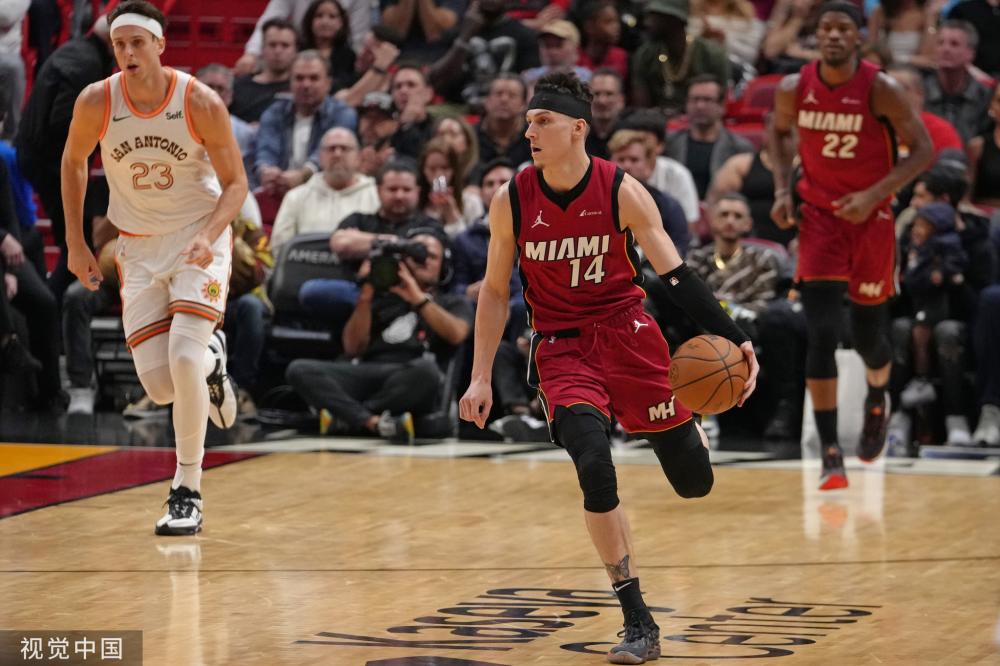 给偶像C罗 给偶像C罗