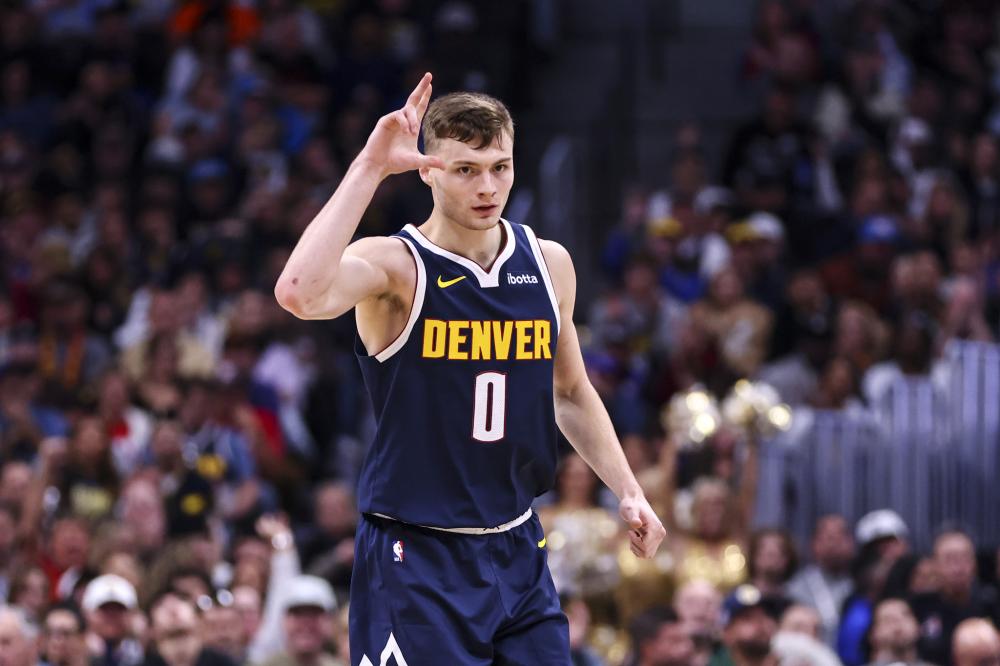 舞台上拿下 舞台上拿下