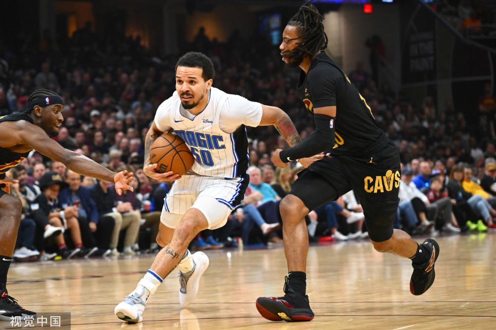 整个足坛的 整个足坛的